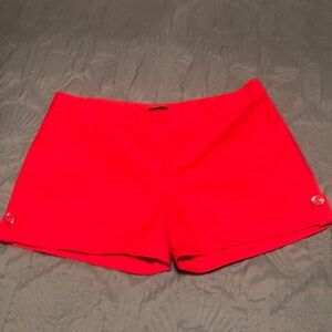 The Limited CUTE red shorts - Size 4